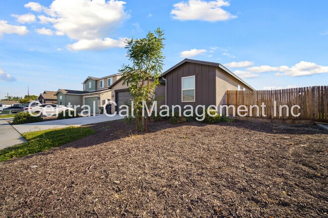 6618 Glacier Bay St