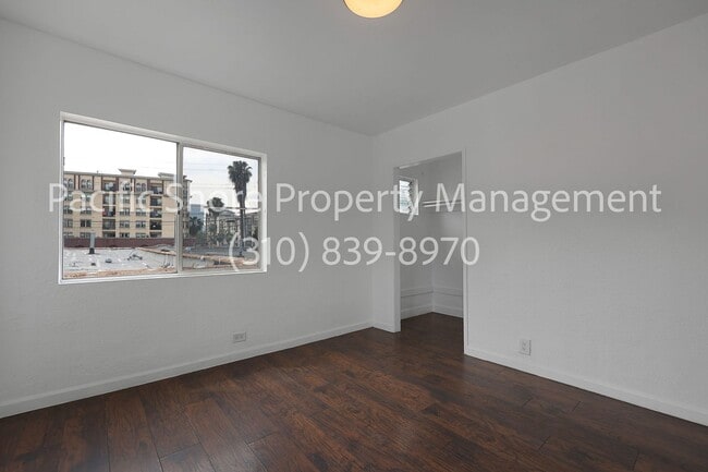 Photo - 839 Bartlett St Unit 839 3/4