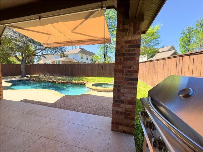 Photo - 179 Hearthshire Cir