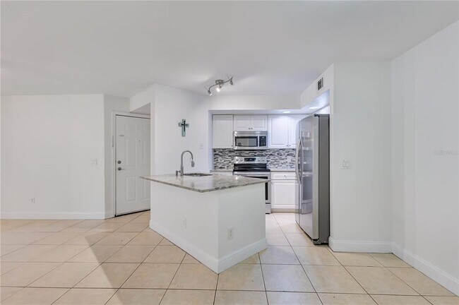 4540 Commander Dr Unidad 2218