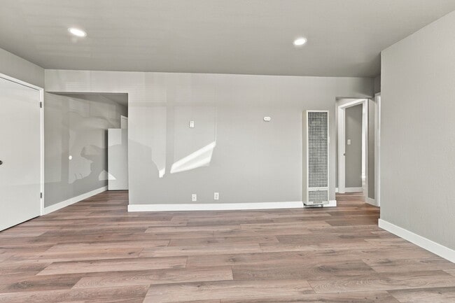 821 Blossom Way Unit 821-04
