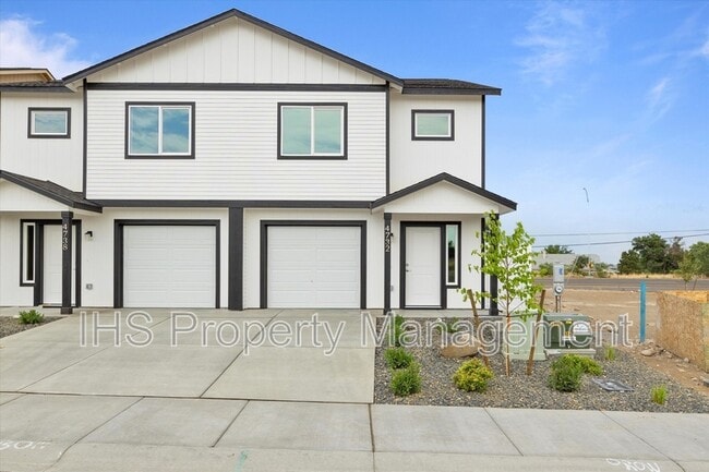 Photo - 4732 W Quinault Ave