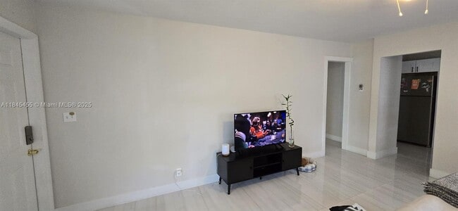 Photo - 1832 Rodman St Apartment Unit A