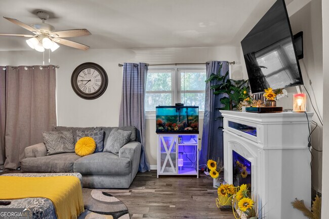 Photo - 6575 Hidden Brook Trail