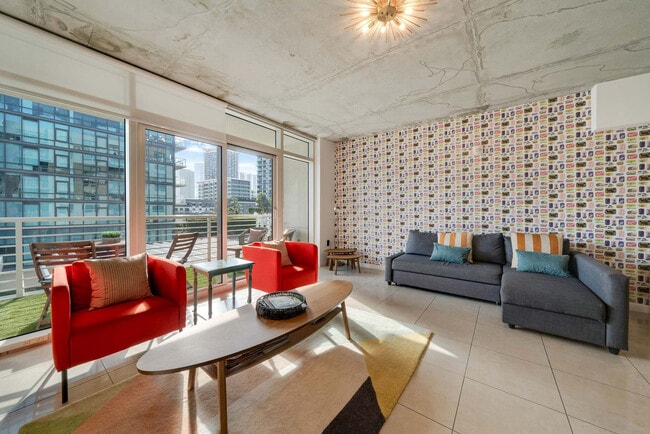 Building Photo - 3250 NE 1st Ave Unit FL6-ID1467684P