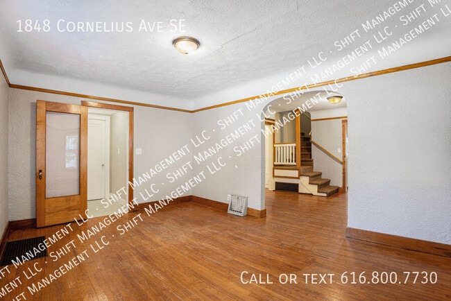 Photo - 1848 Cornelius Ave SE