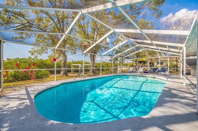 Photo - 4622 Bay Crest Dr