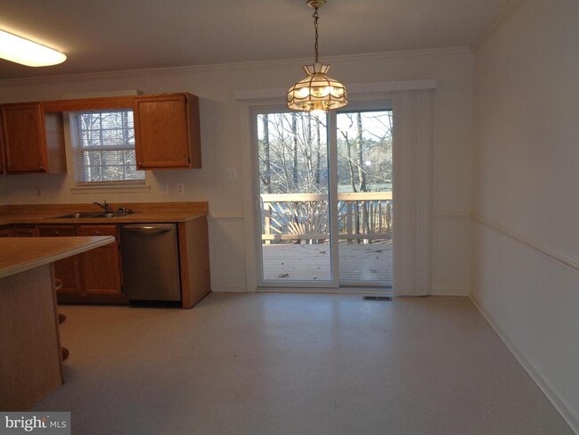 Photo - 10008 Windridge Dr