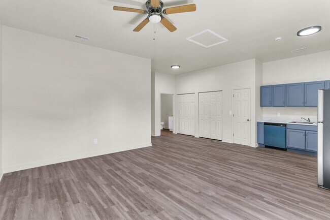 Photo - Escape to Serenity: Experience the Charm of our One-Bedroom Cottage!