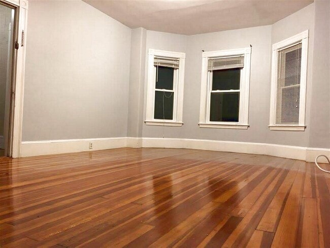 Photo - 42 Glenwood Rd Unit 3