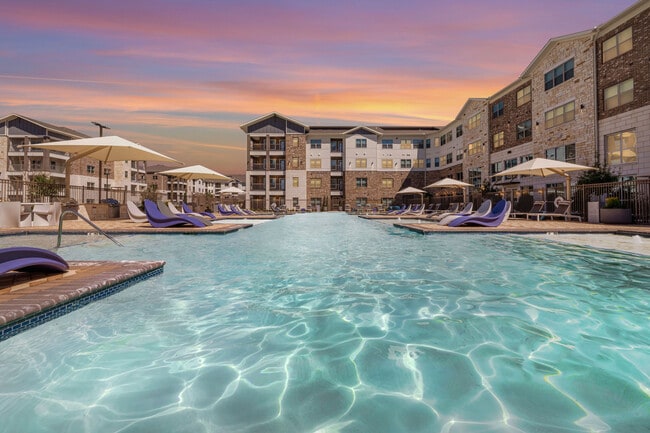 Resort-Style Salt-Water Pool with Sun Shelf - The Ownsby