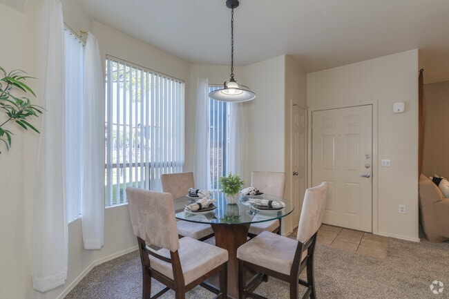 1BR, 1BA - 801SF - Dining Room