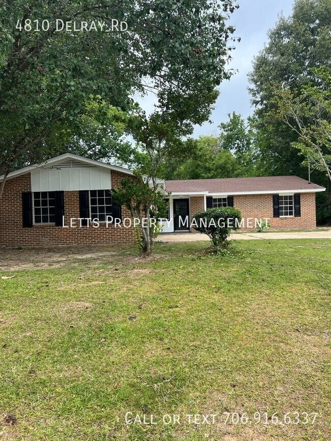 Photo - Beautifully Updated 4 Bedroom 2 Bath Home ...