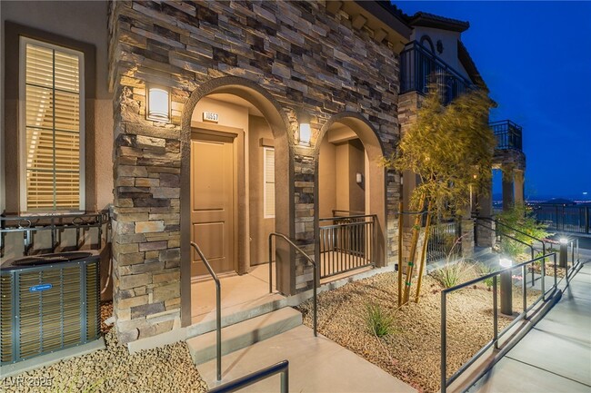 Building Photo - 10557 Ridge Glow Ave Rental