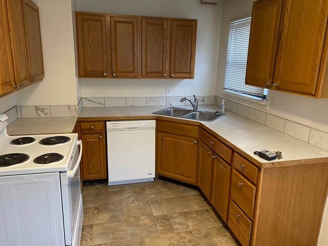 Photo - 1101 E 420 S St