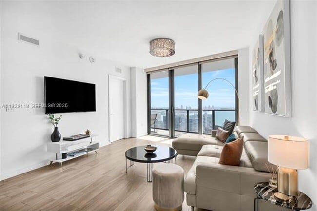 Photo - 1300 S Miami Ave Unit 1300 S Miami Ave  4402