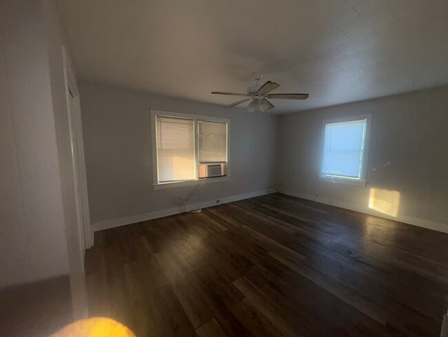 Bed room - 626 Waterworks Rd Unit 1