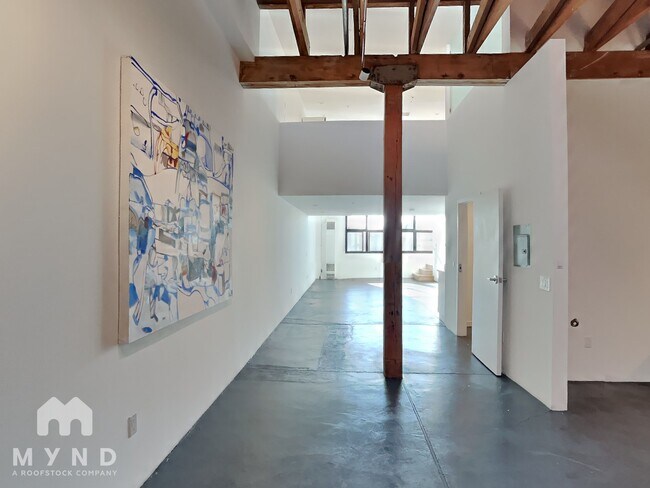 Photo - 373 4th St Unidad 3C