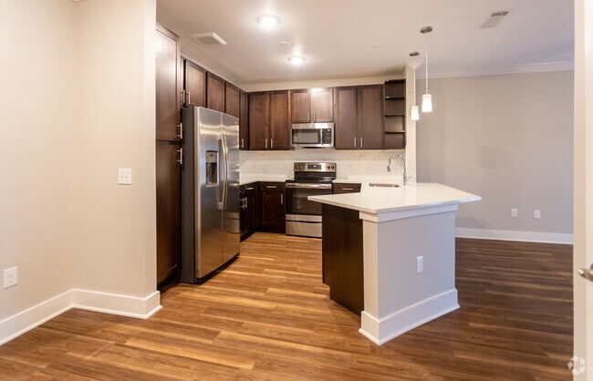 1BR 1BA Loft