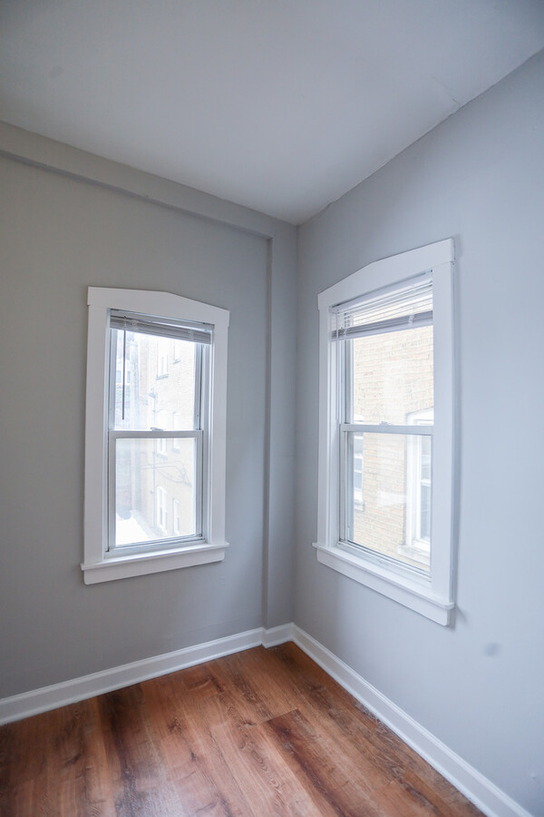 Photo - 5039 N Clark St Condo Unit 3E