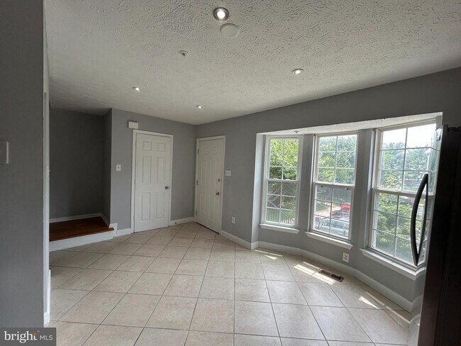 Photo - 17930 Cottonwood Terrace