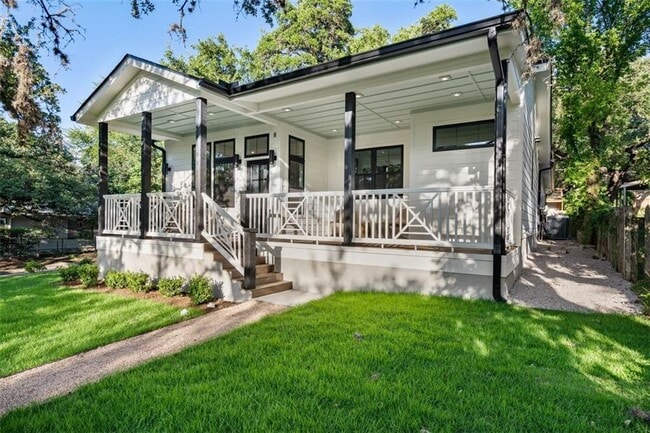 Photo - 1801 Alta Vista Ave