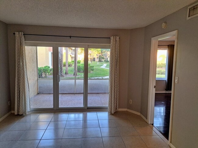 Photo - 1134 Coral Club Dr Unit 1134