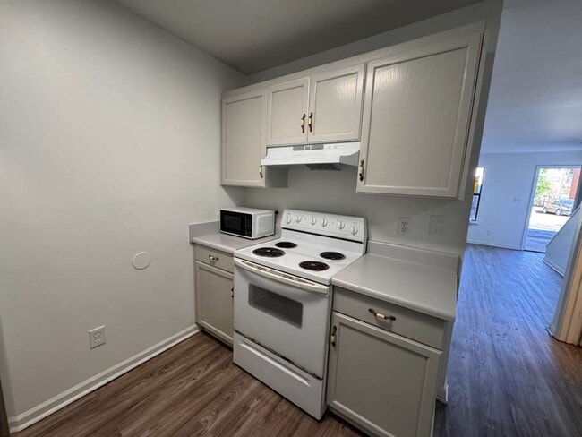 Photo - 3735 Oakwood Hills Dr