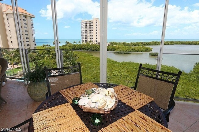 Photo - 60 Seagate Dr Unit 604