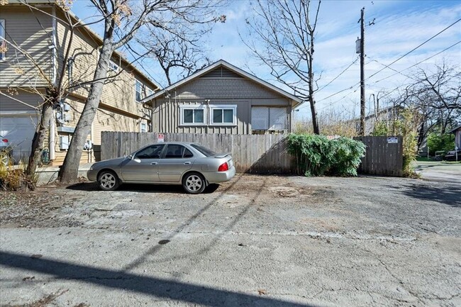 Photo - 2904 Pearl St Unit B