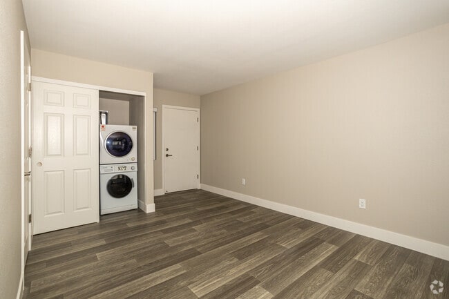 1BR, 1BA - 622SF