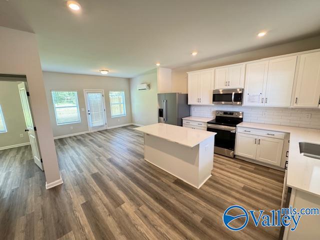 Photo - 121 Foster Wy Dr