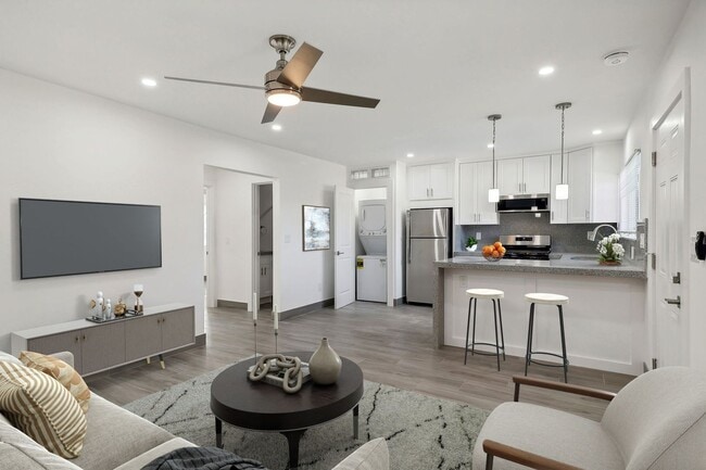 Photo - Move in Promotion! 2 Bedroom/1 Bathroom Remodeled Apartment - El Cajon Unidad 340-M