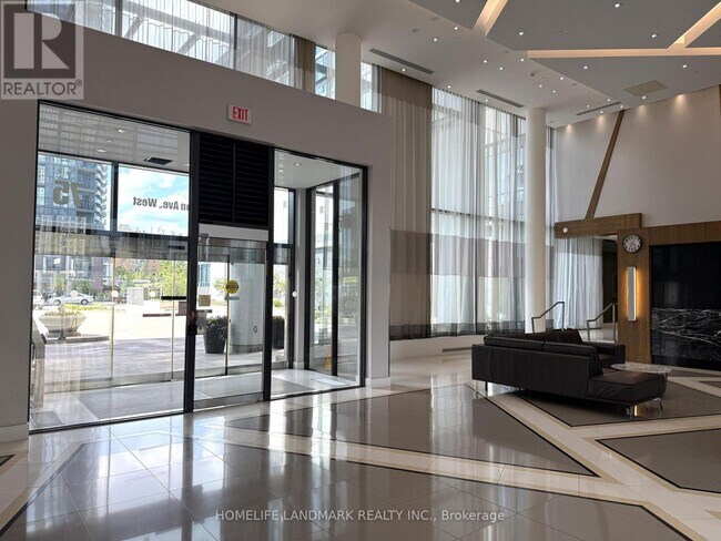 Photo - 55 Eglinton Ave W