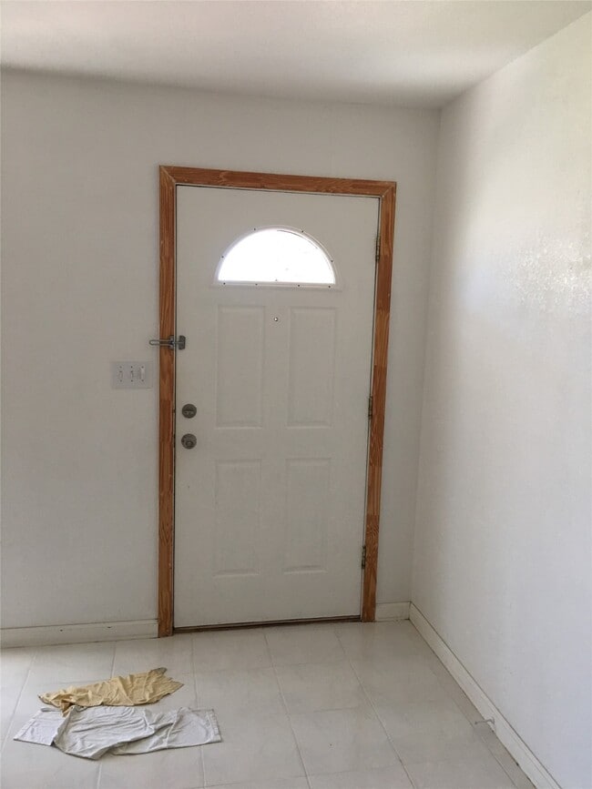 Photo - 10802 Heatherford Dr