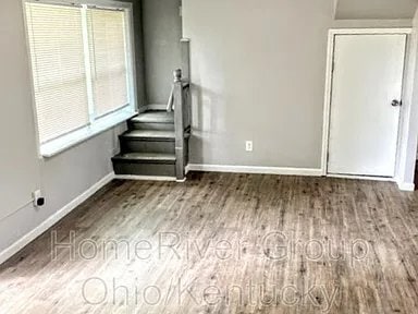Photo - 211 Peck St