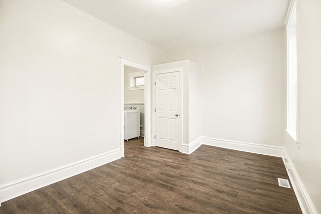 Photo - 145 S Pitt St Unidad 145 S Pitt St Apt 1 Fl