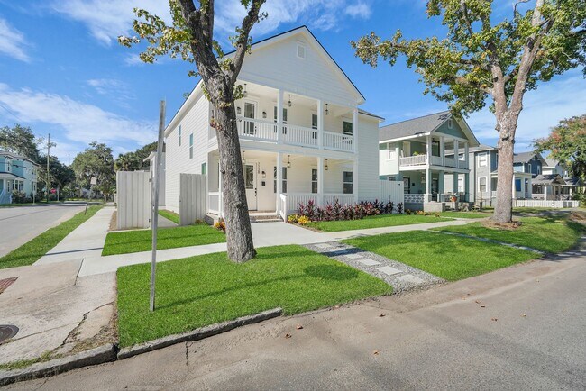 Photo - East Duffy Street Unit B