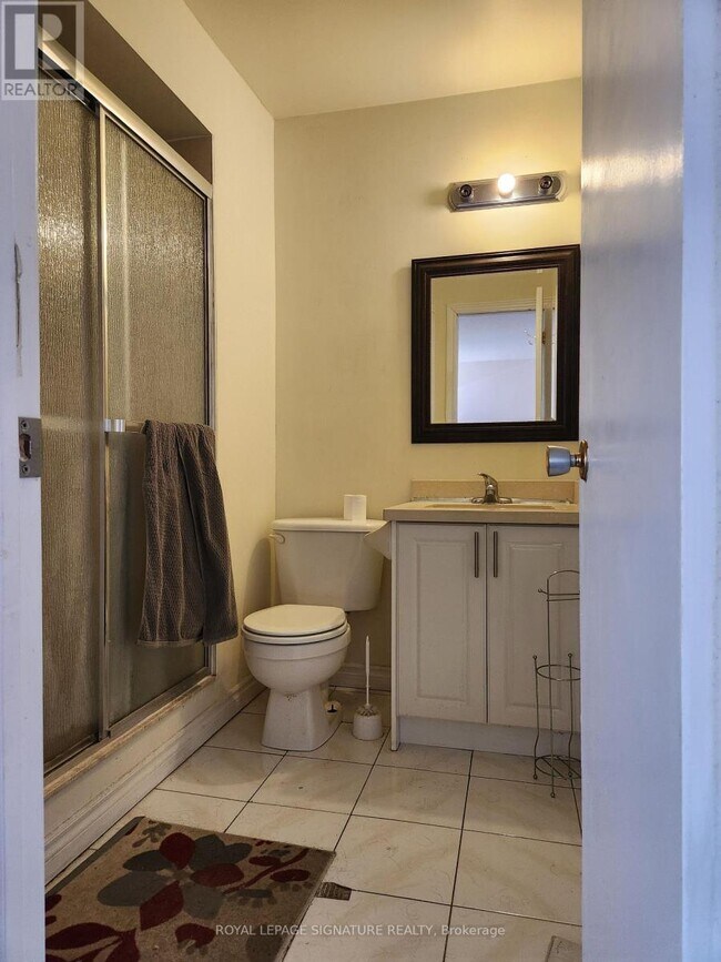 Photo - 4253 Trellis Crescent