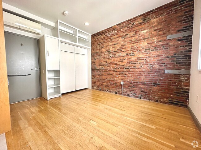 Building Photo - 145 Bowdoin St Unit 41 Rental