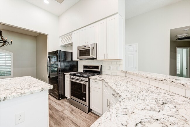Photo - 20819 Grenoble Ln