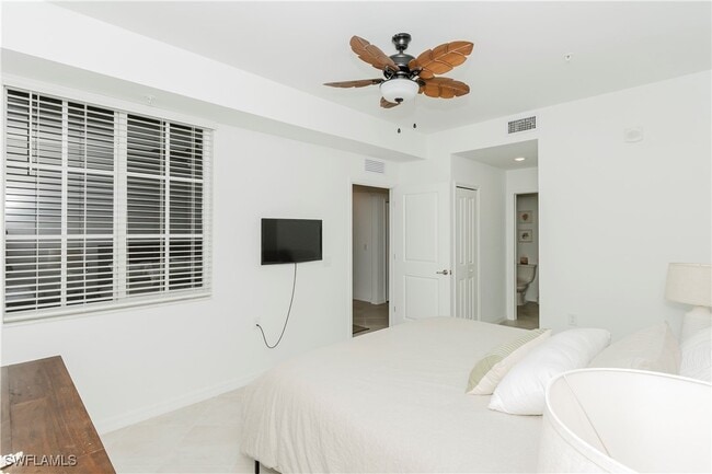 Building Photo - 5651 Double Eagle Cir Unit 4316 Rental