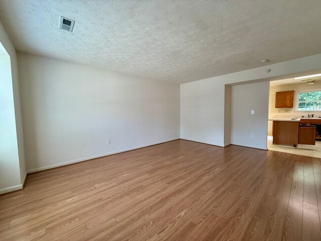Photo - 2 Bed near VRE in Spotsylvania