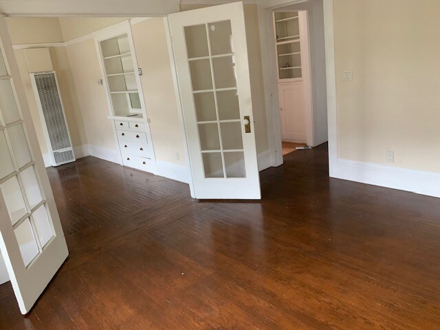 Photo - 2717 Derby St Unit 3