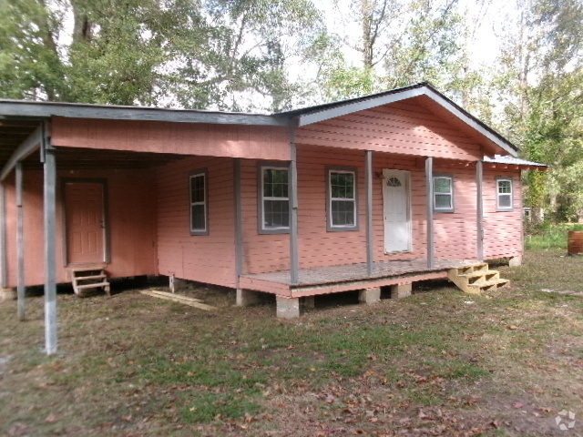 Building Photo - 806 Jarrell St Rental