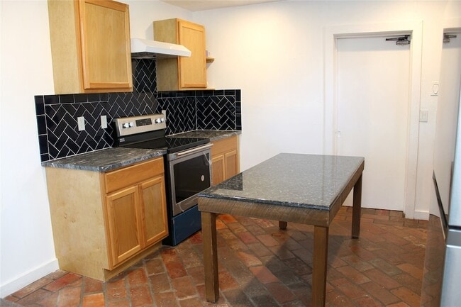 Photo - 6319 Milwee St