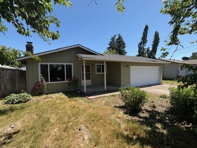 Photo - New paint and flooring