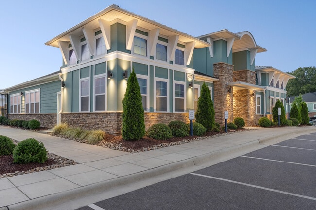 Building Photo - Treeline Timber Creek