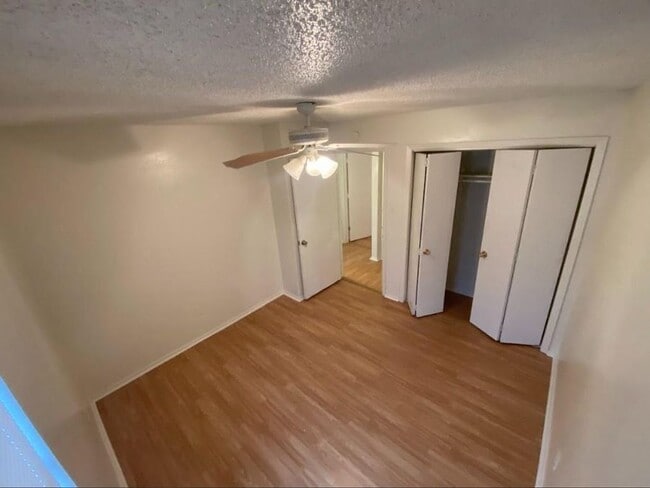 Photo - 4936 Diaz Ave Unit 6