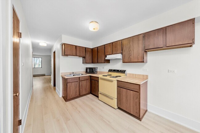 Photo - 3612 W 55th St